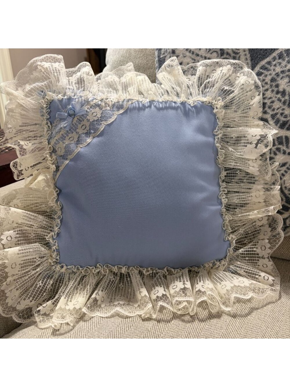 Vintage Handmade Blue Cotton Throw Pillow Wide Off White Lace Trim Ribbon Bow Ac - Picture 1 of 4